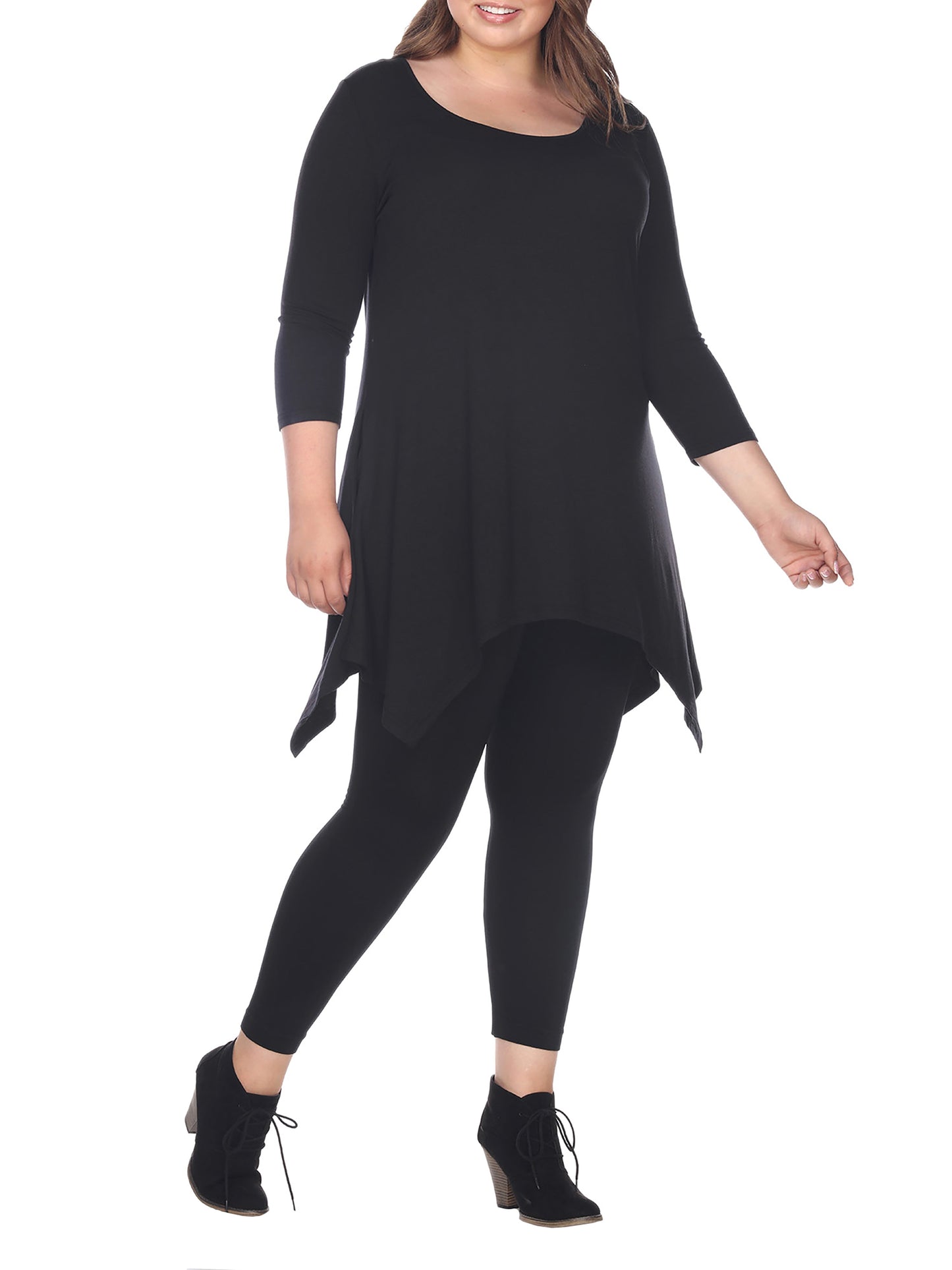 White Mark Women s Plus Size Quarter Sleeve Solid Sharkbite Tunic Top